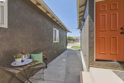 1366 Sayre St, San Leandro, CA 94579 - Photo 30