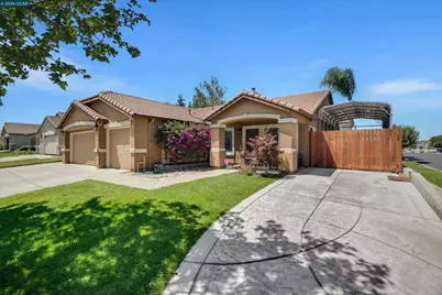 716 Joshua St, Oakley, CA 94561 - Photo 2