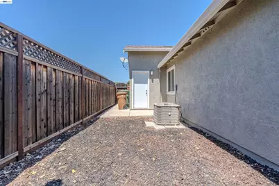 4538 Ford Ct, Brentwood, CA 94513 - Photo 36