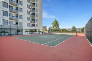 6363 Christie Ave, Emeryville, CA 94608 - Photo 38