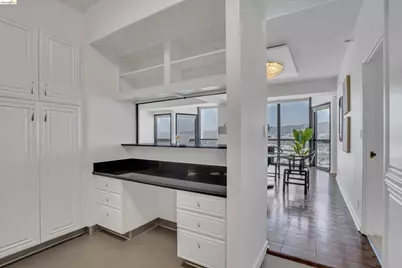 6363 Christie Ave #2925, Emeryville, CA 94608 - Photo 18