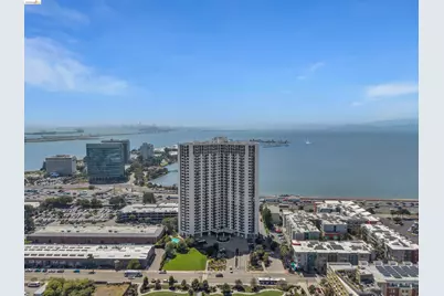 6363 Christie Ave #2925, Emeryville, CA 94608 - Photo 2