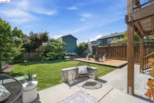 2210 Browning St, Berkeley, CA 94702 - Photo 34