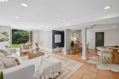 2210 Browning St, Berkeley, CA 94702 - Photo 30