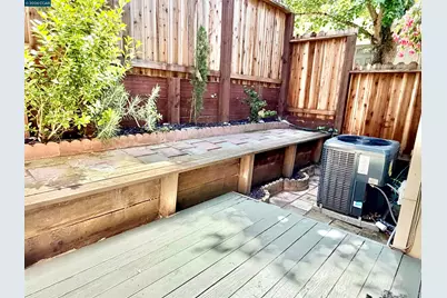 111 Ascot Ct #C, Moraga, CA 94556 - Photo 32