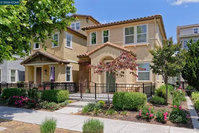 768 King Palm Ln, Brentwood, CA 94513 - Photo 2
