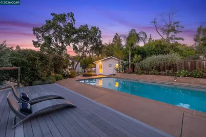 425 Lakewood Cir, Walnut Creek, CA 94598 - Photo 36