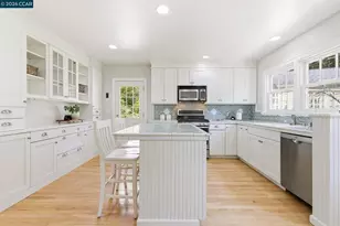 425 Lakewood Cir, Walnut Creek, CA 94598 - Photo 8