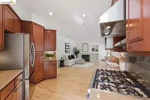 166 Catalina Dr, Hercules, CA 94547 - Photo 10