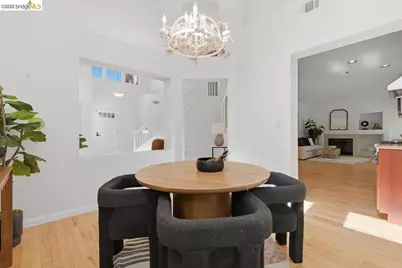 166 Catalina Drive, Hercules, CA 94547 - Photo 6