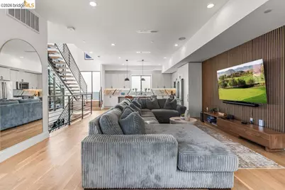 6503 Contour Ln, North Hollywood (los Angeles), CA 91606 - Photo 2