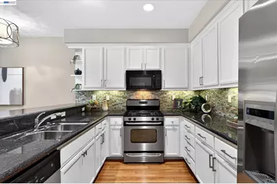 4252 Clarinbridge Cir, Dublin, CA 94568 - Photo 12