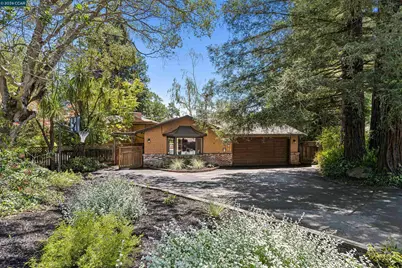 90 Overhill Rd, Orinda, CA 94563 - Photo 60