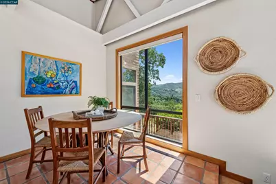 90 Overhill Rd, Orinda, CA 94563 - Photo 22