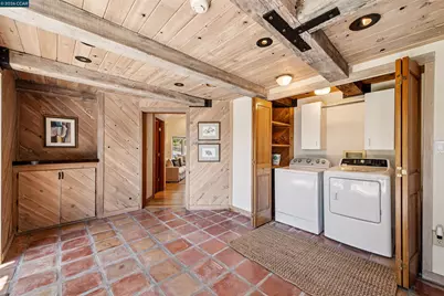 90 Overhill Rd, Orinda, CA 94563 - Photo 28