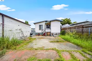10737 Pearmain St, Oakland, CA 94603 - Photo 18