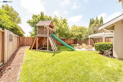 32732 Goshen St, Union City, CA 94587 - Photo 62