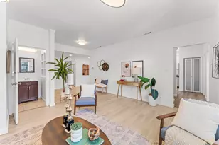 2832 Summit St, Oakland, CA 94609 - Photo 4