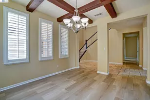 2746 Montego Bay St, Pittsburg, CA 94565 - Photo 6
