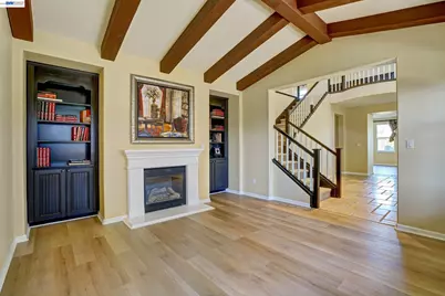 2746 Montego Bay St, Pittsburg, CA 94565 - Photo 4