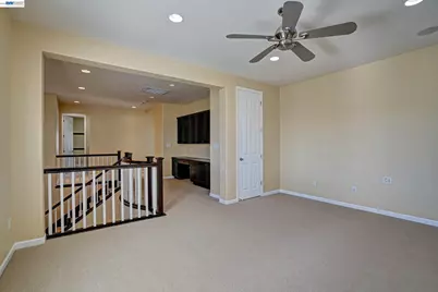 2746 Montego Bay St, Pittsburg, CA 94565 - Photo 18