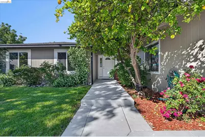 901 Helix Dr, Concord, CA 94518 - Photo 4