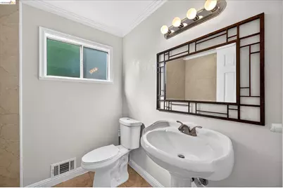 901 Helix Dr, Concord, CA 94518 - Photo 24