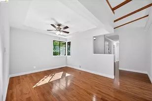 901 Helix Dr, Concord, CA 94518 - Photo 10