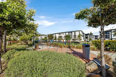 29259 Hub Court, Hayward, CA 94544 - Photo 30