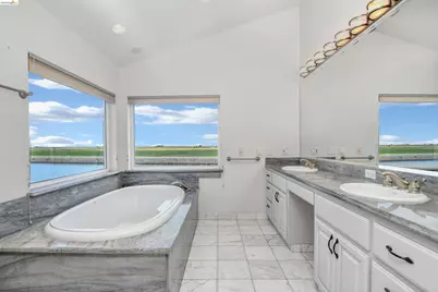 5890 Starboard Dr, Discovery Bay, CA 94505 - Photo 18