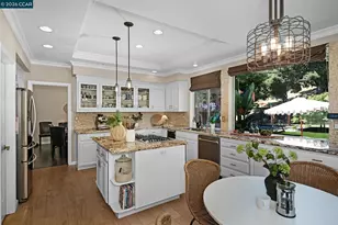 8254 Creekside Dr, Dublin, CA 94568 - Photo 10