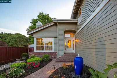 8254 Creekside Drive, Dublin, CA 94568 - Photo 2