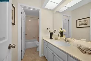 8254 Creekside Dr, Dublin, CA 94568 - Photo 26