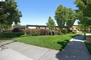 1362 Chatham Ct, Pleasanton, CA 94566 - Photo 42