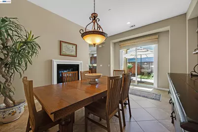 1362 Chatham Ct, Pleasanton, CA 94566 - Photo 14