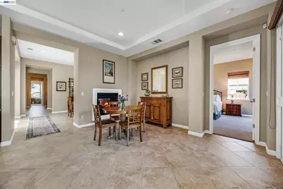 1362 Chatham Ct, Pleasanton, CA 94566 - Photo 12