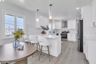 800 Girard St, San Francisco, CA 94134 - Photo 6
