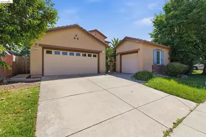 3338 La Cadena Way, Sacramento, CA 95835 - Photo 2