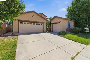 3338 La Cadena Way, Sacramento, CA 95835 - Photo 2