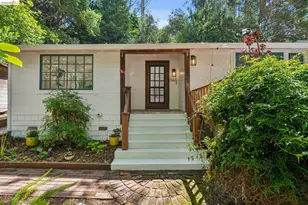 6400 Pinehaven Rd, Oakland, CA 94611 - Photo 4