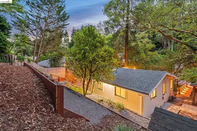 6400 Pinehaven Rd, Oakland, CA 94611 - Photo 72