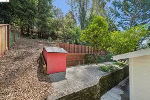 6400 Pinehaven Rd, Oakland, CA 94611 - Photo 64