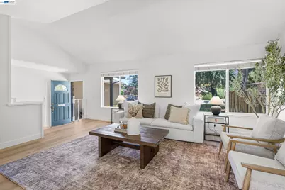 5556 Paseo Navarro, Pleasanton, CA 94566 - Photo 4