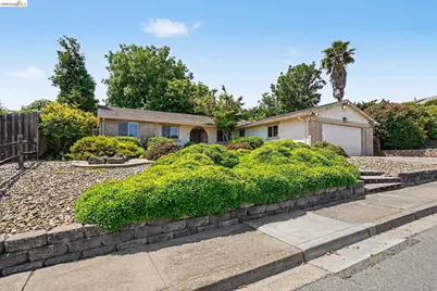 325 Hillsdale Dr, Pittsburg, CA 94565 - Photo 8