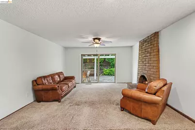 325 Hillsdale Dr, Pittsburg, CA 94565 - Photo 24