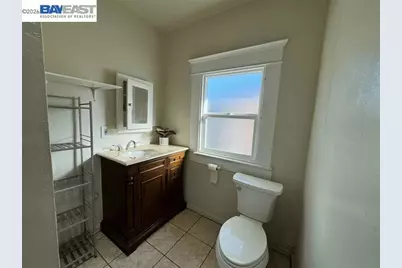 1436 52nd Ave, Oakland, CA 94601 - Photo 6