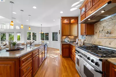 2781 Vista Diablo Ct, Pleasanton, CA 94566 - Photo 10
