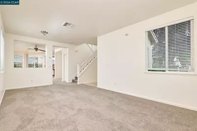 18 Outer Banks Pl, Sacramento, CA 95835 - Photo 14