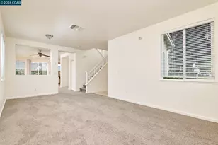 18 Outer Banks Pl, Sacramento, CA 95835 - Photo 14