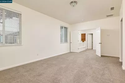 18 Outer Banks Pl, Sacramento, CA 95835 - Photo 16